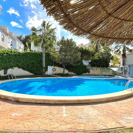 Moderna Casa Con Terraza Y Piscina R122 By Novadesta Holiday home